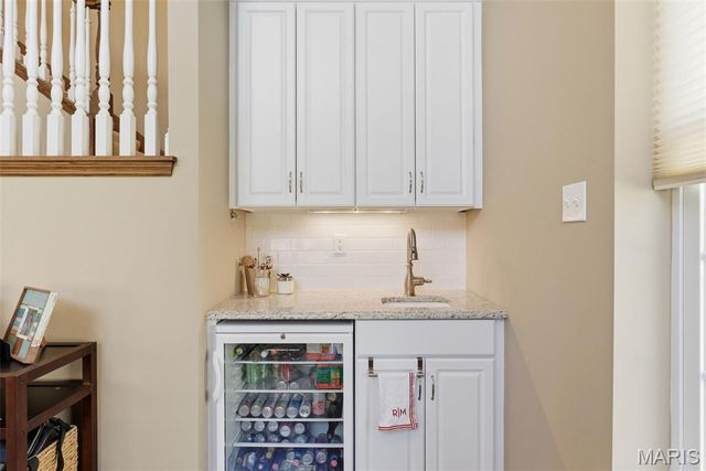 7 E Villa Avenue, Olivette, MO 63132