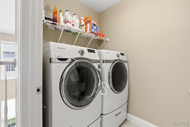 7 E Villa Avenue, Olivette, MO 63132