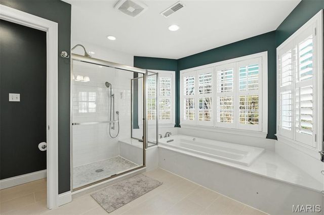 7 E Villa Avenue, Olivette, MO 63132