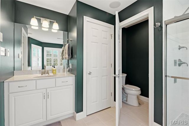 7 E Villa Avenue, Olivette, MO 63132