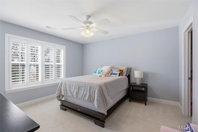 7 E Villa Avenue, Olivette, MO 63132