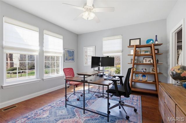 7 E Villa Avenue, Olivette, MO 63132