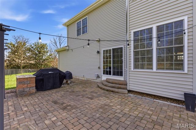 7 E Villa Avenue, Olivette, MO 63132