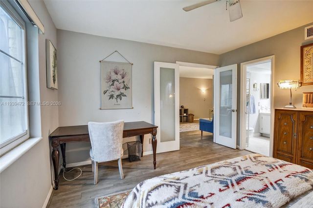 124 NE 19th Ct 110B, Wilton Manors, FL 33305