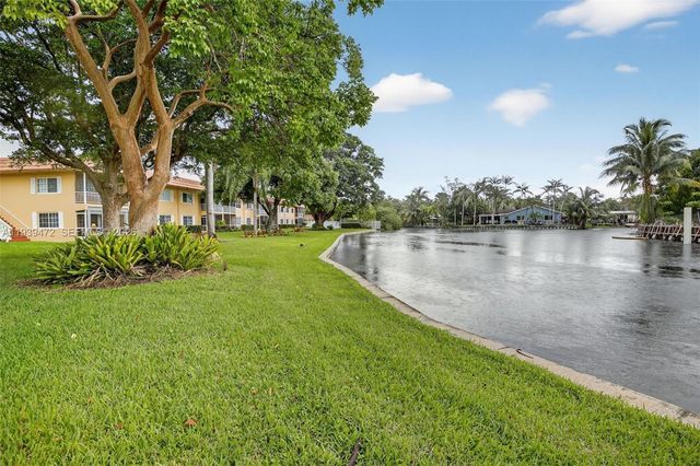 124 NE 19th Ct 110B, Wilton Manors, FL 33305