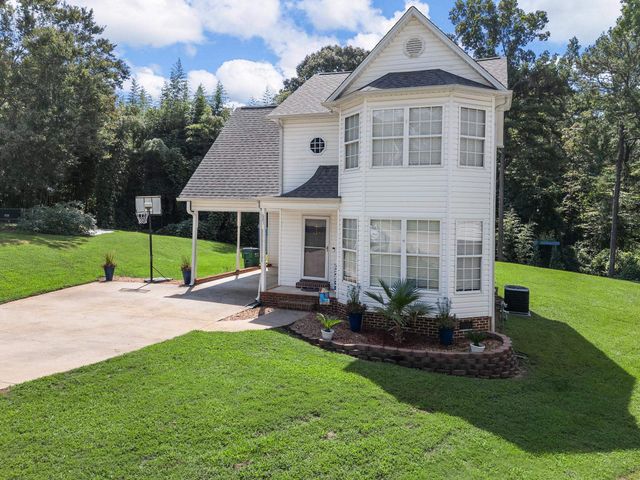 623 S Serena Hills Drive, Moore, SC 29369