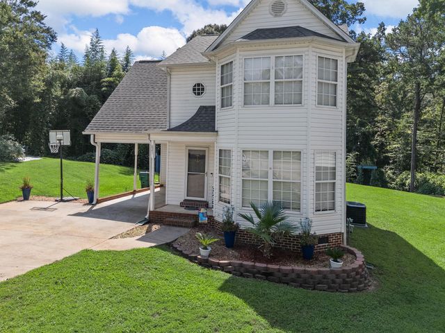 623 S Serena Hills Drive, Moore, SC 29369