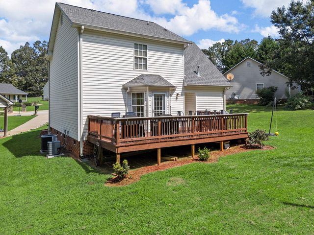 623 S Serena Hills Drive, Moore, SC 29369