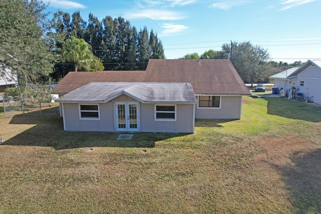 8074 SE River Lane, Stuart, FL 34997