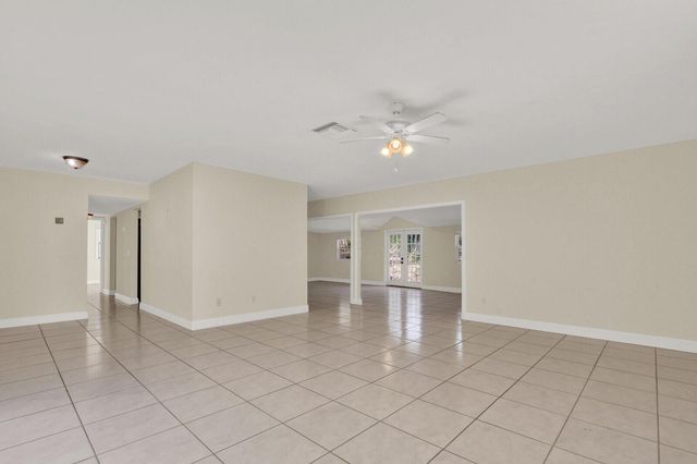8074 SE River Lane, Stuart, FL 34997