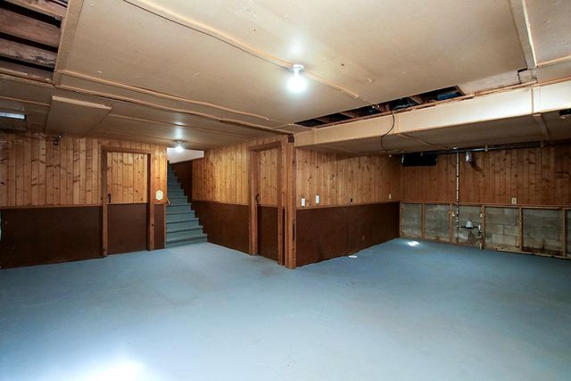 706 Lynn Road SW, Hutchinson, MN 55350