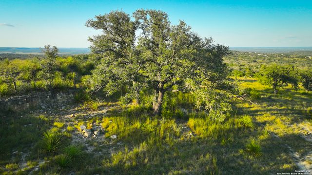 FAR HILLS RANCH Tract 4, Comfort, TX 78013