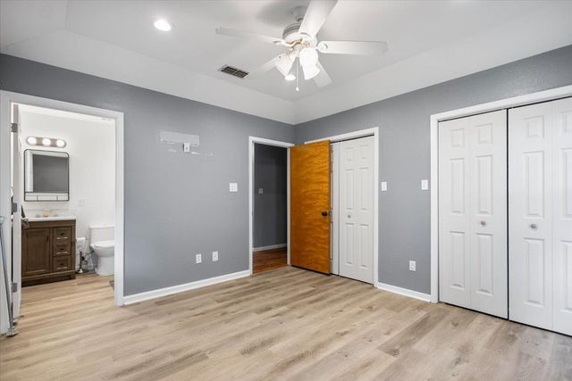 1910 Inglewood St, Henderson, TX 75654