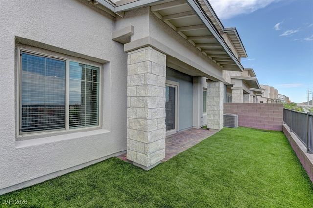 600 North Carriage Hill Drive 1123, Las Vegas, NV 89138