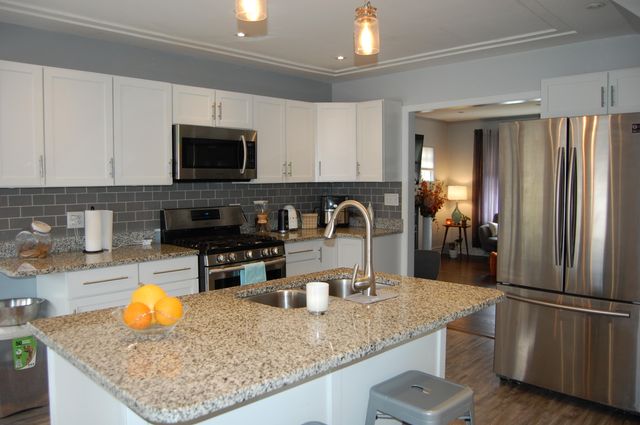 7427 Olcott Avenue, Hammond, IN 46323