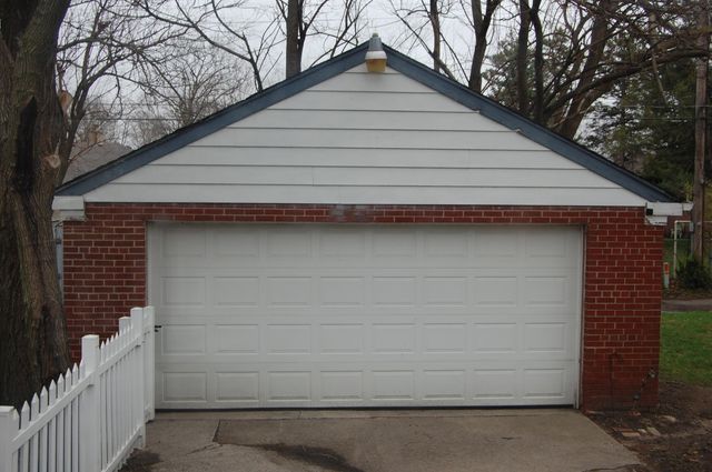 7427 Olcott Avenue, Hammond, IN 46323
