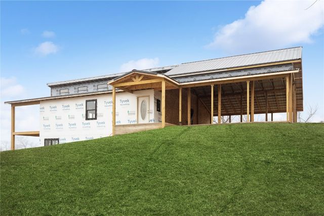 6115 32nd Ave, Shellsburg, IA 52332