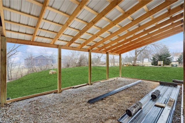 6115 32nd Ave, Shellsburg, IA 52332