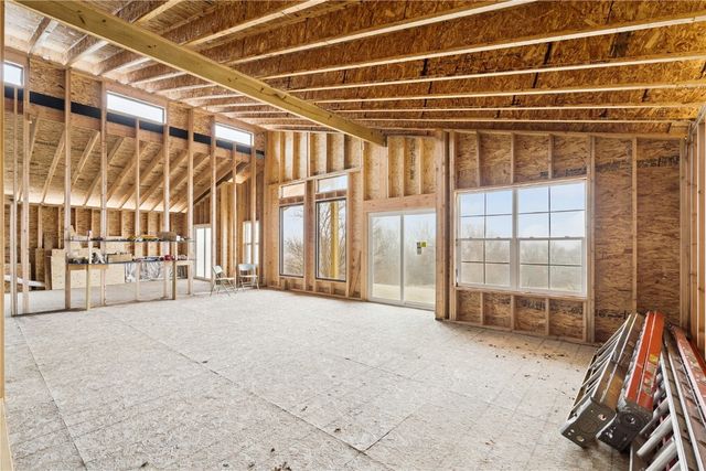 6115 32nd Ave, Shellsburg, IA 52332