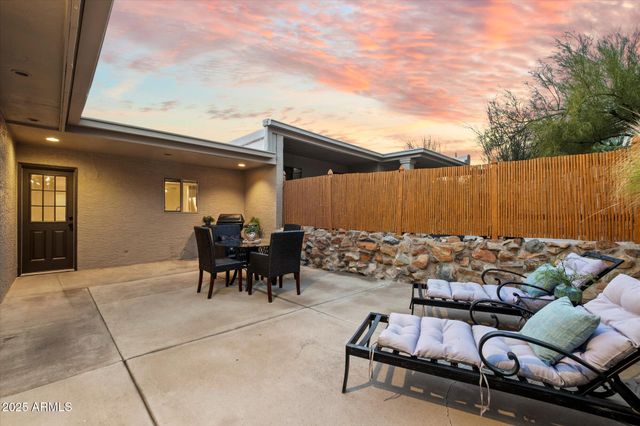 16534 E Arroyo Vista Drive Unit 1, Fountain Hills, AZ 85268