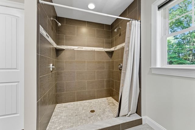 3 Angelica Drive, Westfield, MA 01085