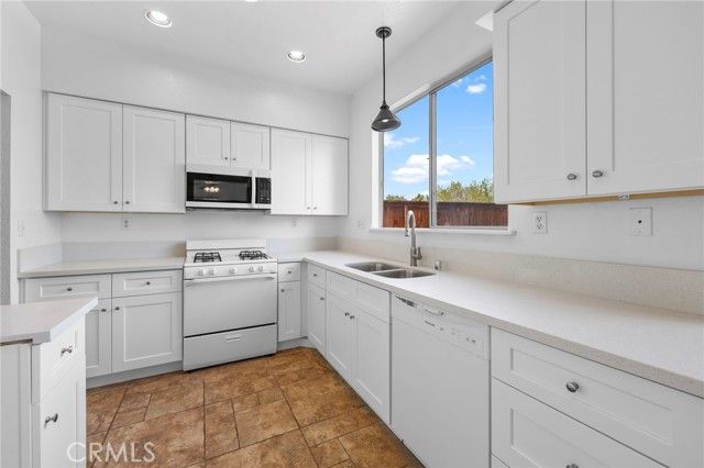 27668 Parkside, Temecula, CA 92591