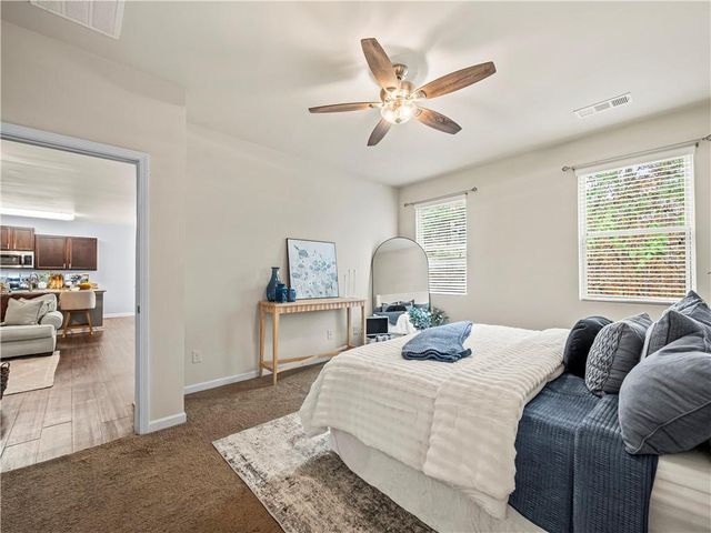 3271 Heatherwood Drive, Gainesville, GA 30507