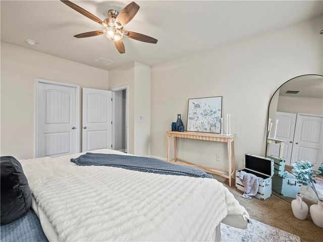 3271 Heatherwood Drive, Gainesville, GA 30507