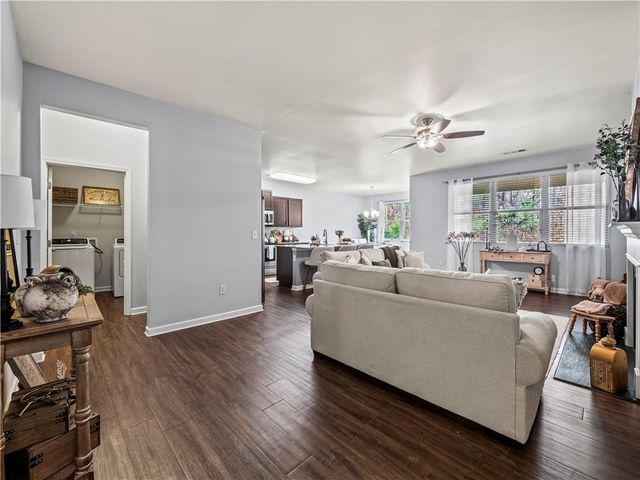 3271 Heatherwood Drive, Gainesville, GA 30507