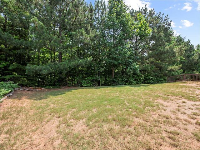 3271 Heatherwood Drive, Gainesville, GA 30507