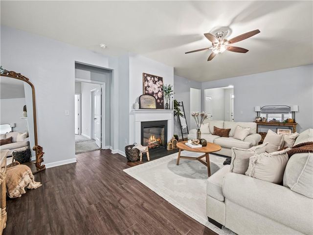 3271 Heatherwood Drive, Gainesville, GA 30507