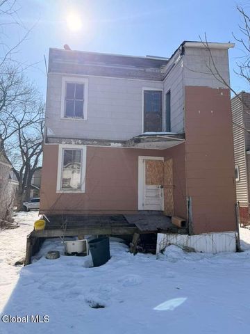 15 Bonheim Street, Albany, NY 12204