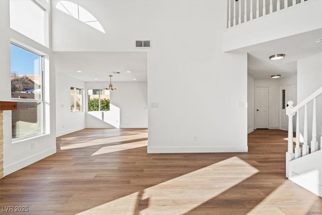 8009 Celebreeze Court, Las Vegas, NV 89145