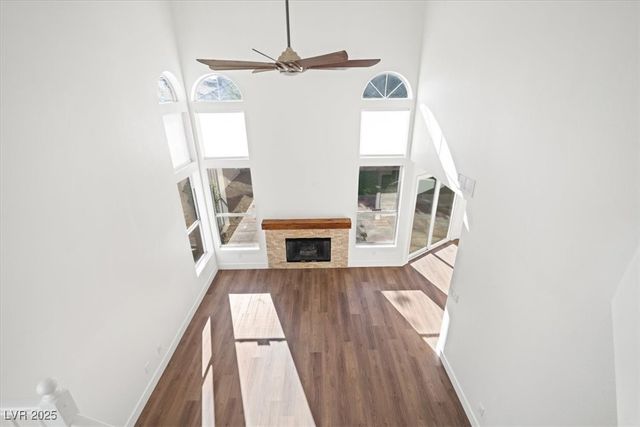 8009 Celebreeze Court, Las Vegas, NV 89145