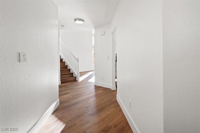 8009 Celebreeze Court, Las Vegas, NV 89145