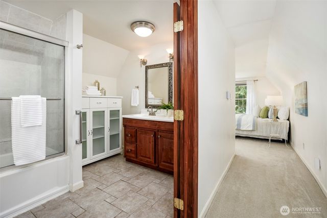 23200 19th Avenue SE, Bothell, WA 98021