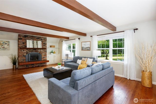 23200 19th Avenue SE, Bothell, WA 98021