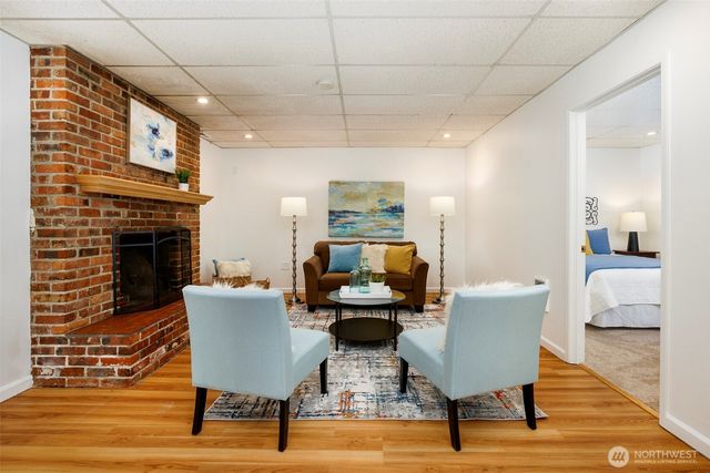 23200 19th Avenue SE, Bothell, WA 98021