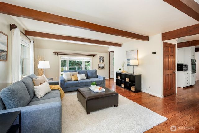23200 19th Avenue SE, Bothell, WA 98021