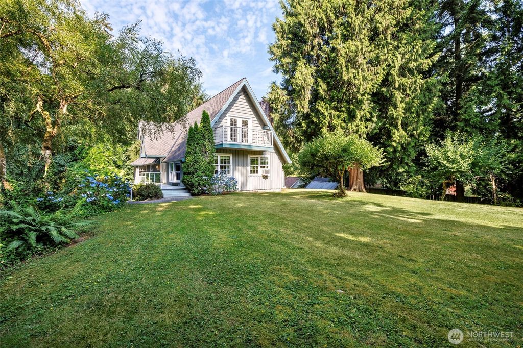 23200 19th Avenue SE, Bothell, WA 98021
