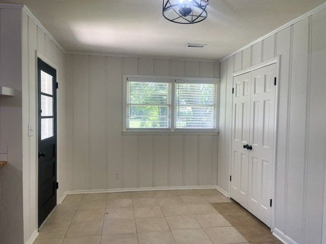 1102 N High St, Winchester, TN 37398