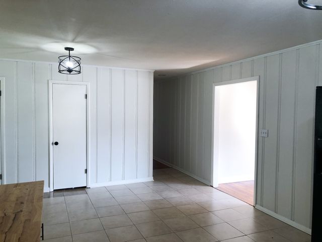 1102 N High St, Winchester, TN 37398