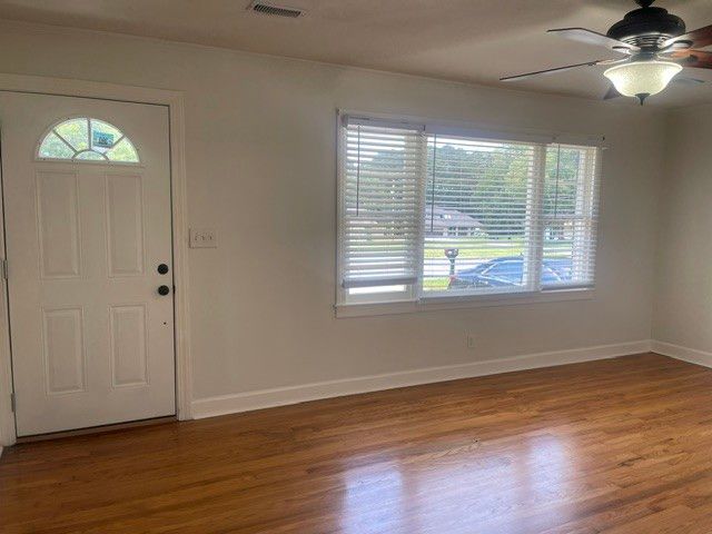 1102 N High St, Winchester, TN 37398