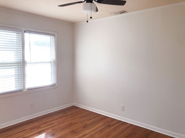 1102 N High St, Winchester, TN 37398