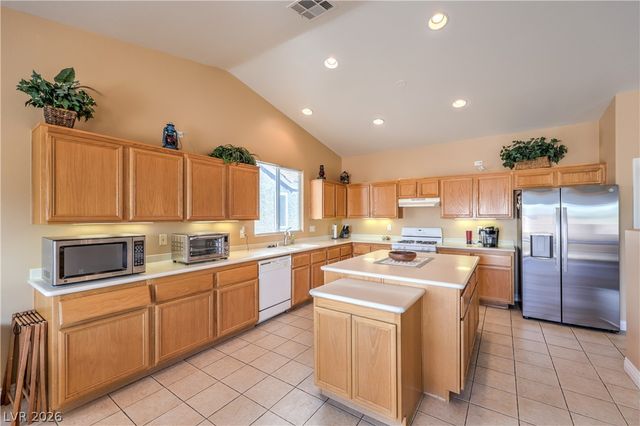 2710 Port Lewis Avenue, Henderson, NV 89052