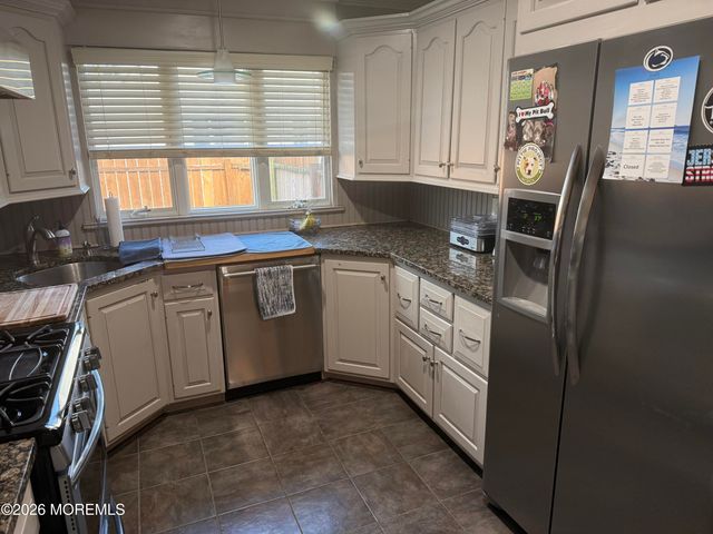 15 Sea Girt Avenue, Oceanport, NJ 07757
