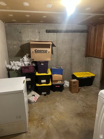 541 N 1500 W, West Point, UT 84015