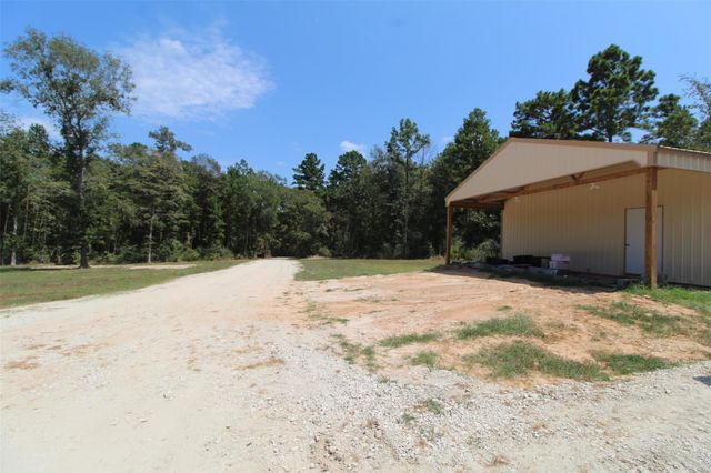 16952 Tierra Buena Drive, Plantersville, TX 77363