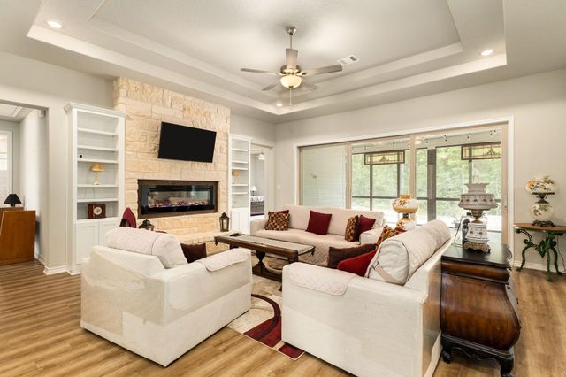 16952 Tierra Buena Drive, Plantersville, TX 77363