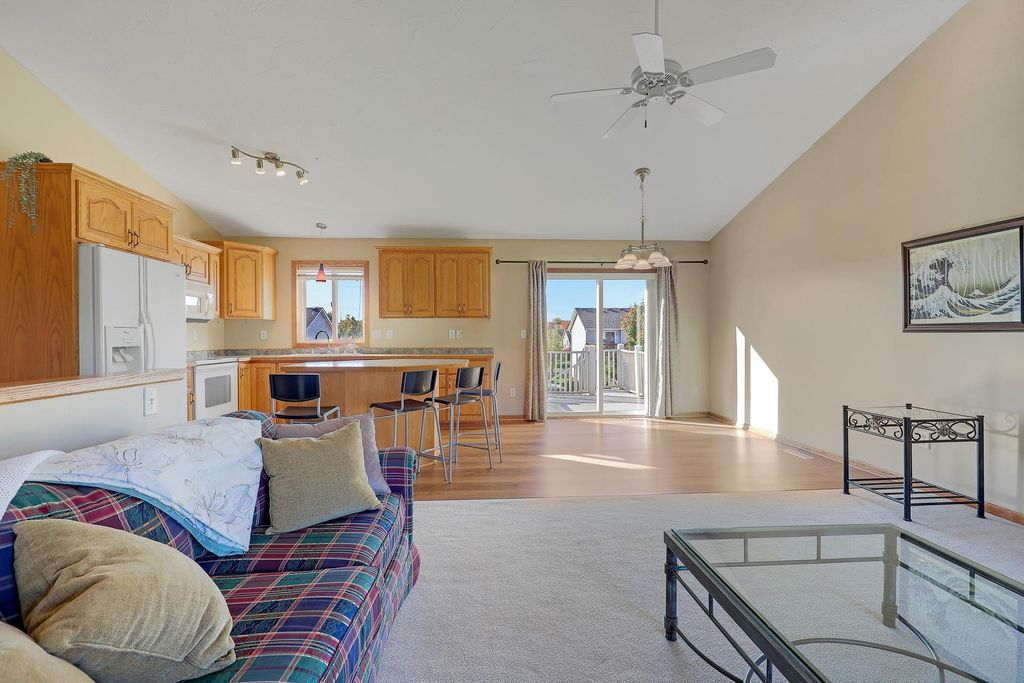 890 Newport Avenue, Shakopee, MN 55379 — photo 5
